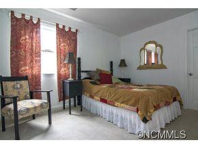 375 Holly Hill - Photo 11