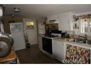 176 Callahan Street - Photo 9