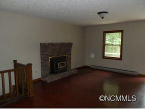 580 Fox Cove Road - Photo 3