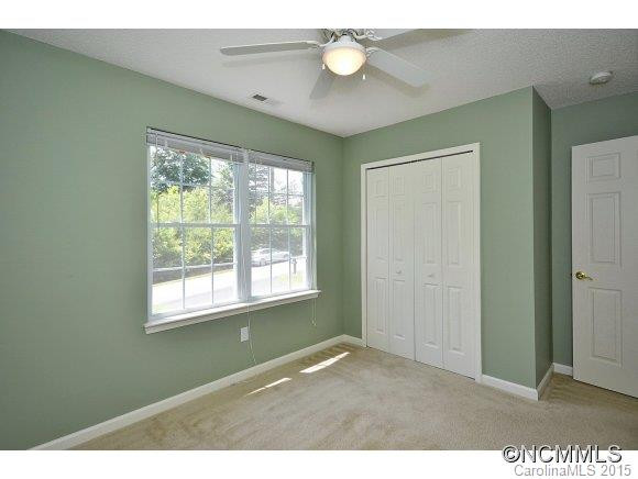174 KARLA CIRCLE - Photo 10