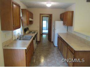 10 Fox Meadow - Photo 12