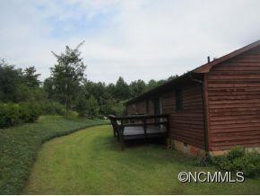 10 Fox Meadow - Photo 16