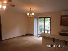 10 Fox Meadow - Photo 3