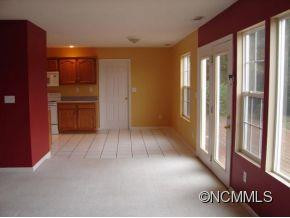 4 GOLDEN LANE - Photo 4