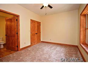 41 Autumn Leaf Drive - Photo 17