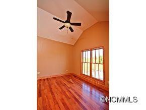 41 Autumn Leaf Drive - Photo 8