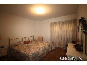 940 Hidden Valley Road - Photo 19