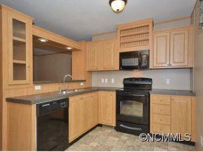 810 MIAMI TERRACE - Photo 3