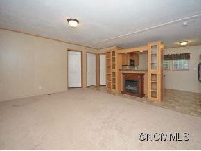 810 MIAMI TERRACE - Photo 5