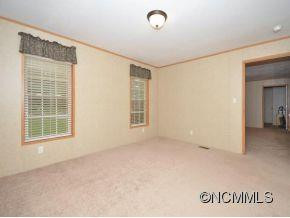 810 MIAMI TERRACE - Photo 7