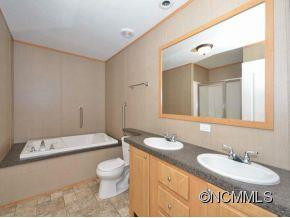 810 MIAMI TERRACE - Photo 8