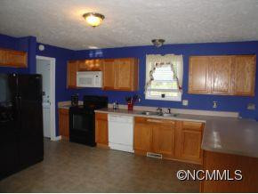 16 English Oaks - Photo 4