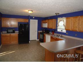 16 English Oaks - Photo 5