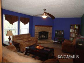 16 English Oaks - Photo 7