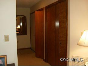 318 Laurel Park Place - Photo 3