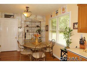 421 Hidden Woods Lane - Photo 7