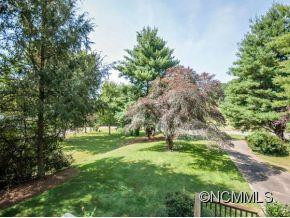 106 MOUNT EIRE DRIVE - Photo 4