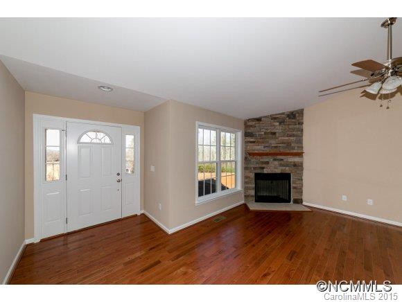 55 Glen Park Drive - Photo 3