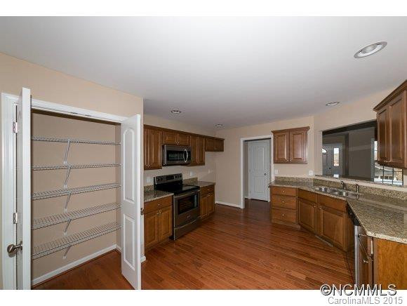 55 Glen Park Drive - Photo 8