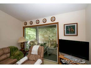 296 Laurel Park Place - Photo 14