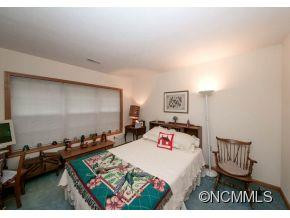 296 Laurel Park Place - Photo 20