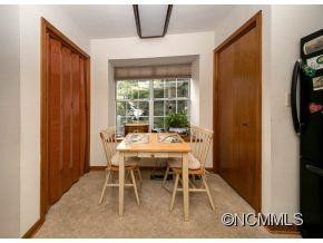 296 Laurel Park Place - Photo 5