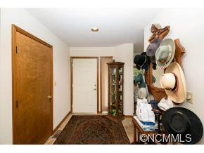 296 Laurel Park Place - Photo 6