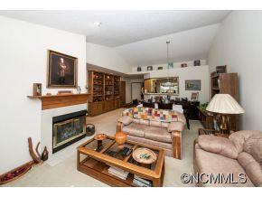 296 Laurel Park Place - Photo 9