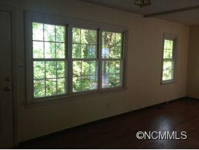 329 Davis Creek Road - Photo 2