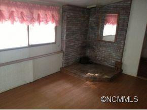 329 Davis Creek Road - Photo 3
