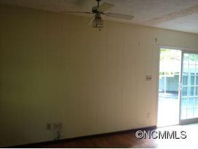 329 Davis Creek Road - Photo 5