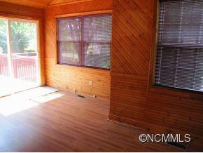 105 Sharons Way - Photo 8