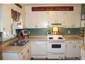 16 Ridgewood Avenue - Photo 5