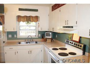 16 Ridgewood Avenue - Photo 6
