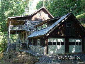 702 Valley View Circle
