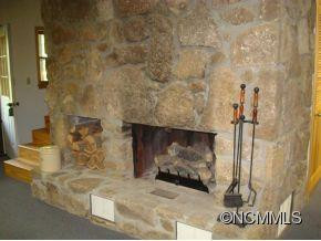 702 Valley View Circle - Photo 9