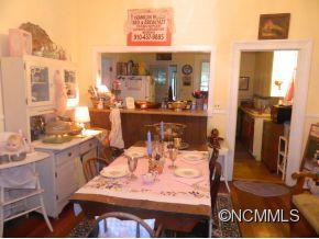 370 Maple Street - Photo 11