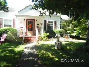 370 Maple Street - Photo 16