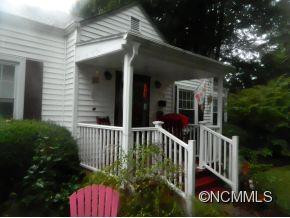 370 Maple Street - Photo 4