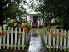 370 Maple Street - Photo 6