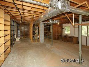 123 COLLEGE CIRCLE - Photo 15