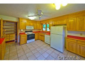 137 Cantrell Mountain Road - Photo 2