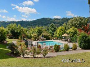 9 KENILWORTH KNOLL, UNIT 407 - Photo 2