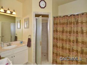 9 KENILWORTH KNOLL, UNIT 407 - Photo 11