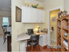 9 KENILWORTH KNOLL, UNIT 407 - Photo 12