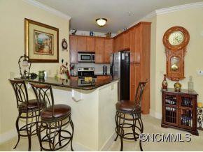 9 KENILWORTH KNOLL, UNIT 407 - Photo 8