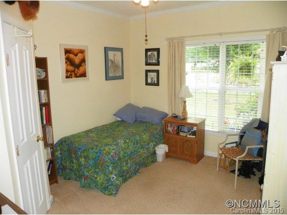 260 Blue Heron DR - Photo 17