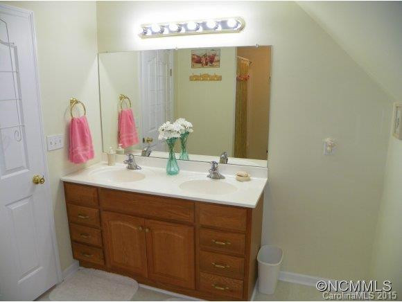 260 Blue Heron DR - Photo 23