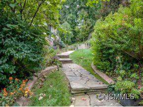 224 HAWKS CREST LANE - Photo 2