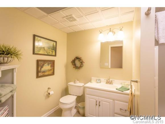 6234 Drake Lane - Photo 10